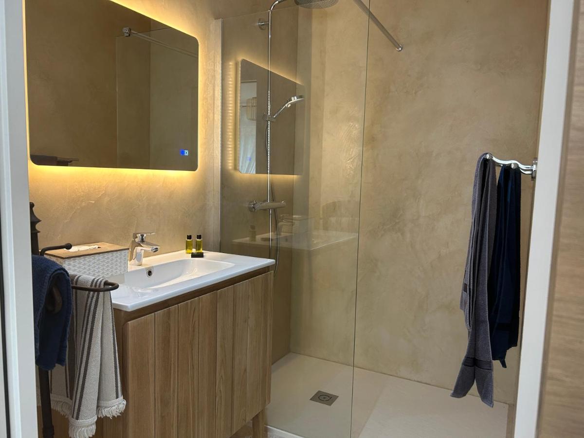 Au Ciel Etoile Bed & Breakfast Castillon-du-Gard Ngoại thất bức ảnh